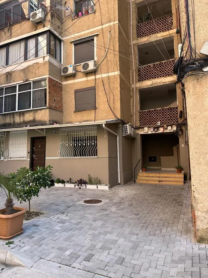 4Seasonsgea , New Modern Apartment In 地拉那