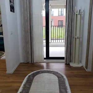Apartamento Cosy 2br Near Airport - Self Check-in 24hr, Tirana